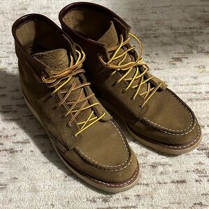 Redwing classic moc toe suede leather heritage boot women’s 8